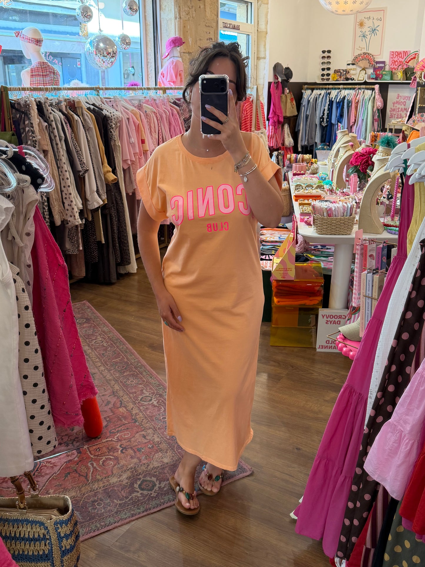 Robe Iconic
